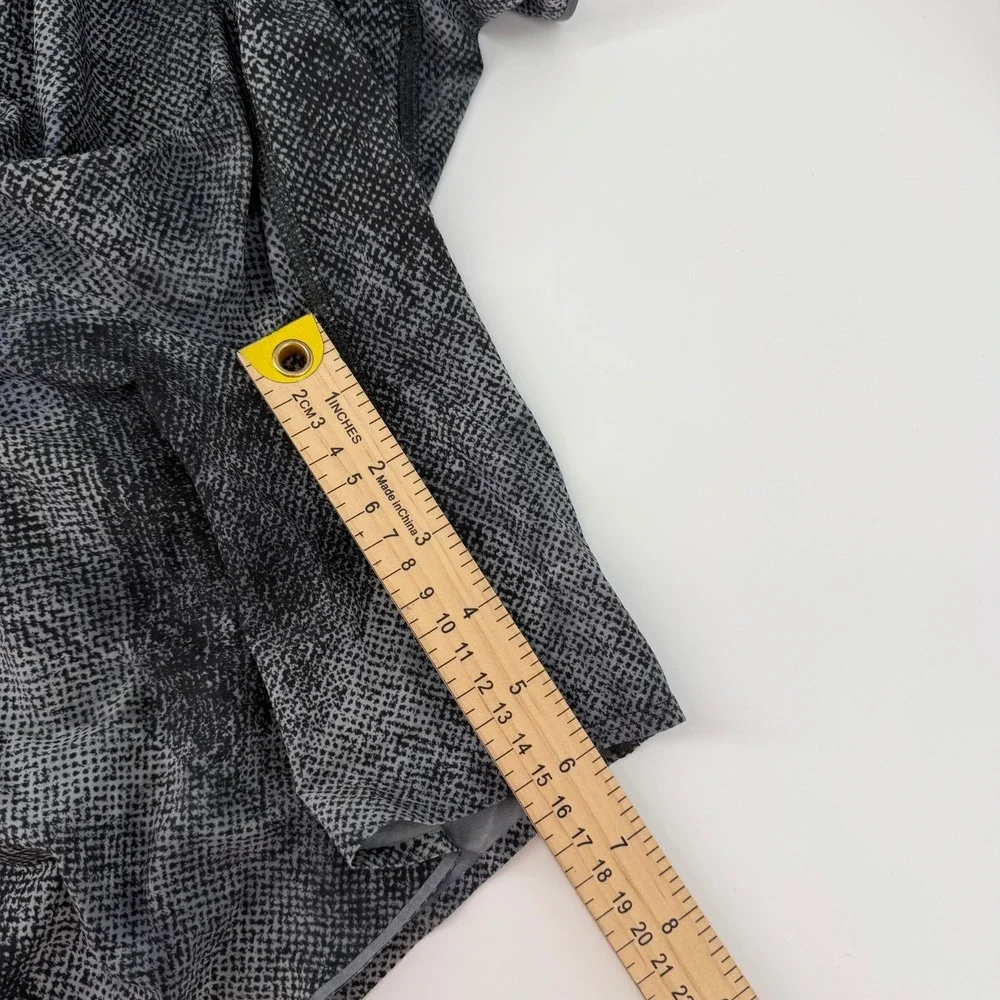 Lululemon Surge Lined Short 6